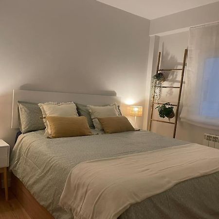 Apartamento A Estrenar En Centro Gijon. Fibra-Tv Экстерьер фото
