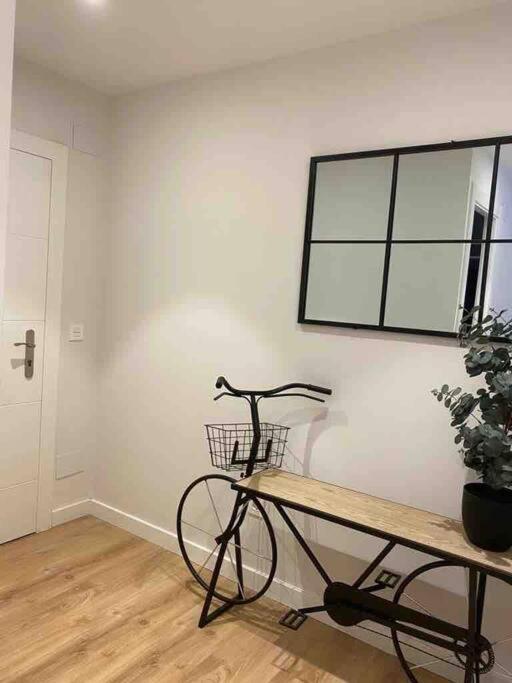 Apartamento A Estrenar En Centro Gijon. Fibra-Tv Экстерьер фото