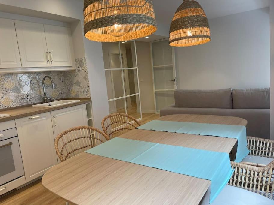 Apartamento A Estrenar En Centro Gijon. Fibra-Tv Экстерьер фото